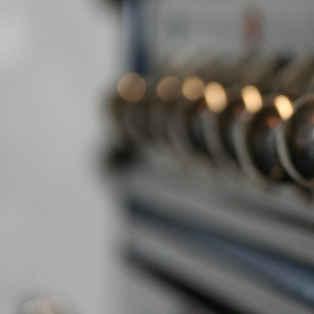 oven stove repair technician